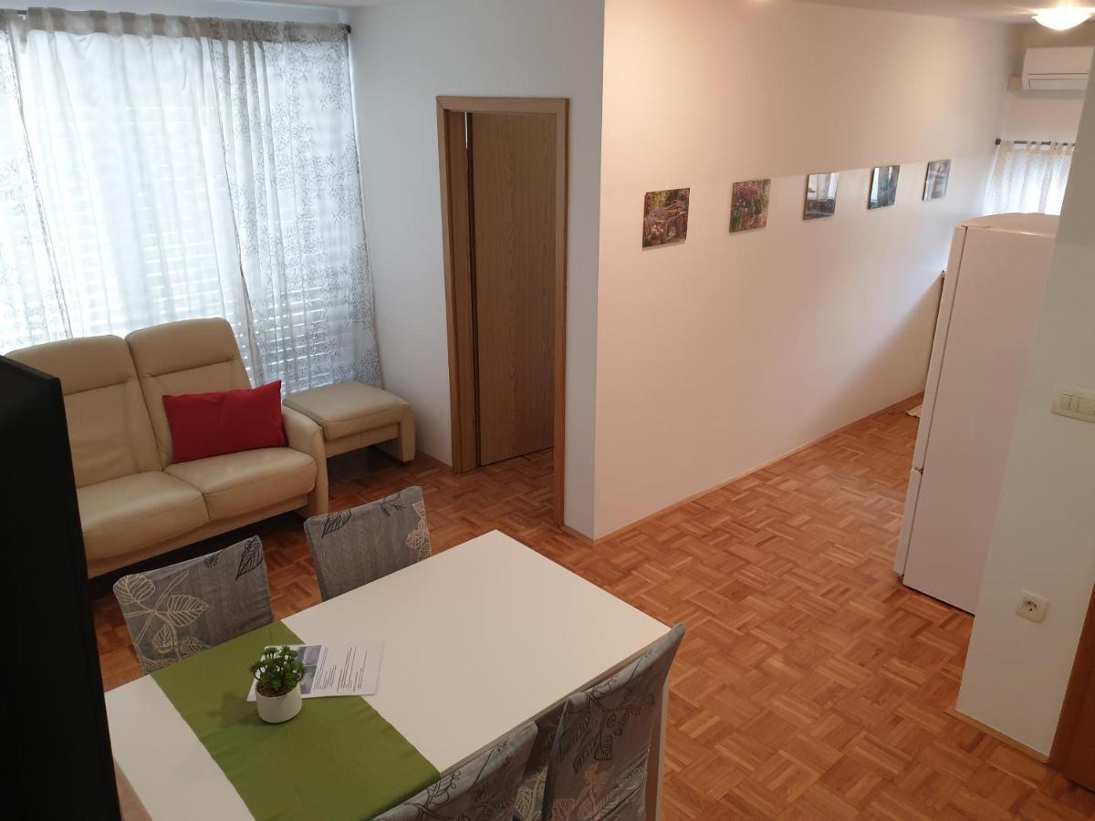 Apartment Emma Ljubljana - Free Parking, Ac, Wifi Luaran gambar