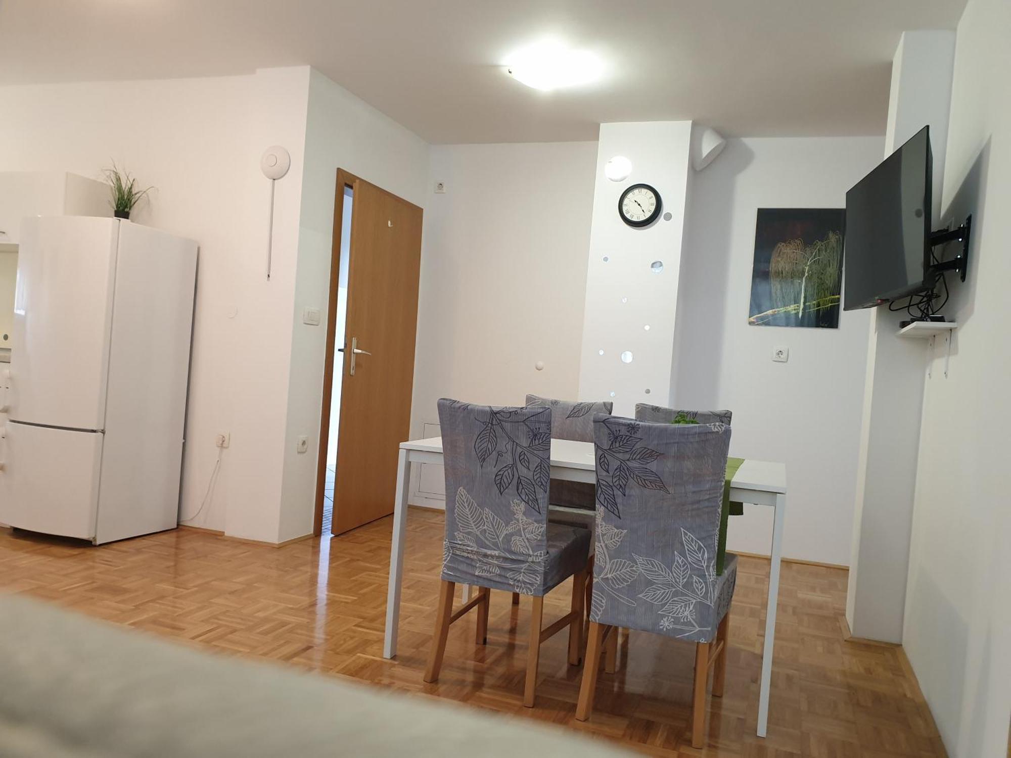 Apartment Emma Ljubljana - Free Parking, Ac, Wifi Bilik gambar