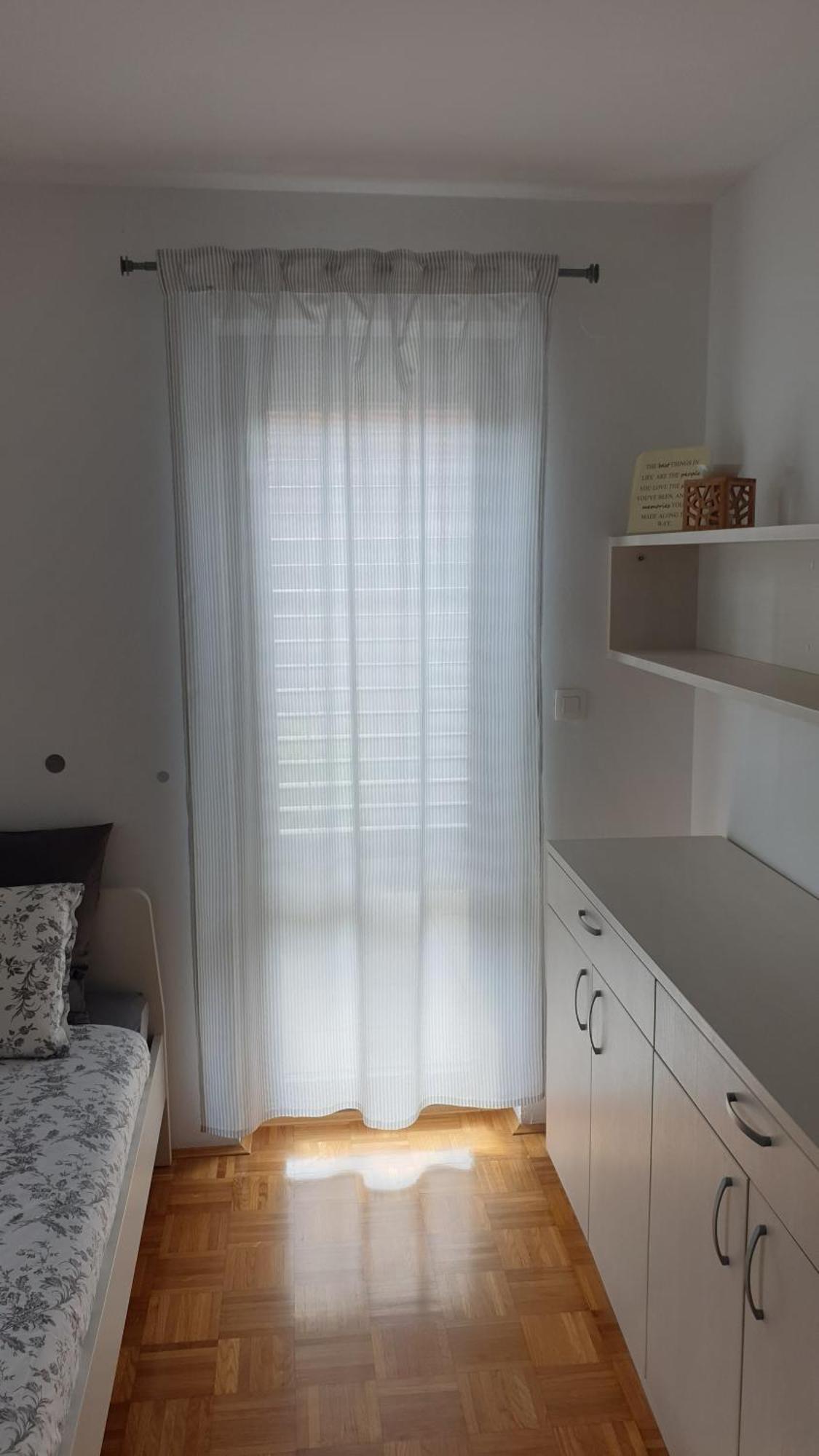 Apartment Emma Ljubljana - Free Parking, Ac, Wifi Luaran gambar