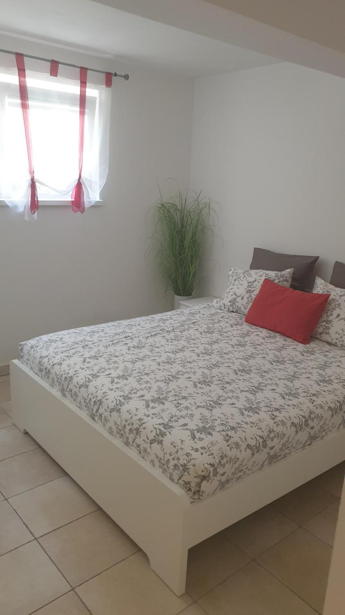 Apartment Emma Ljubljana - Free Parking, Ac, Wifi Luaran gambar